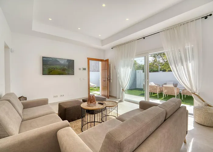 1182 Town Modern House Center Marbella