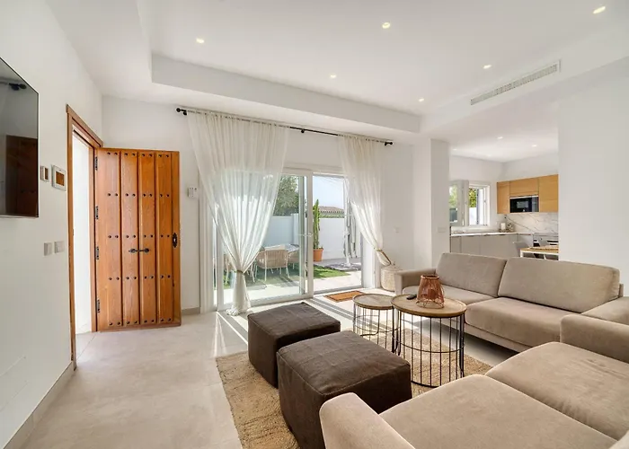 1182 Town Modern House Center Semesterbostad *