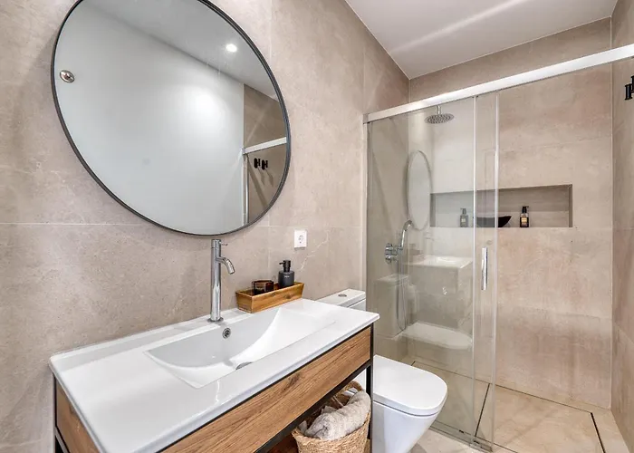 Сasa de vacaciones 1182 Town Modern House Center Marbella